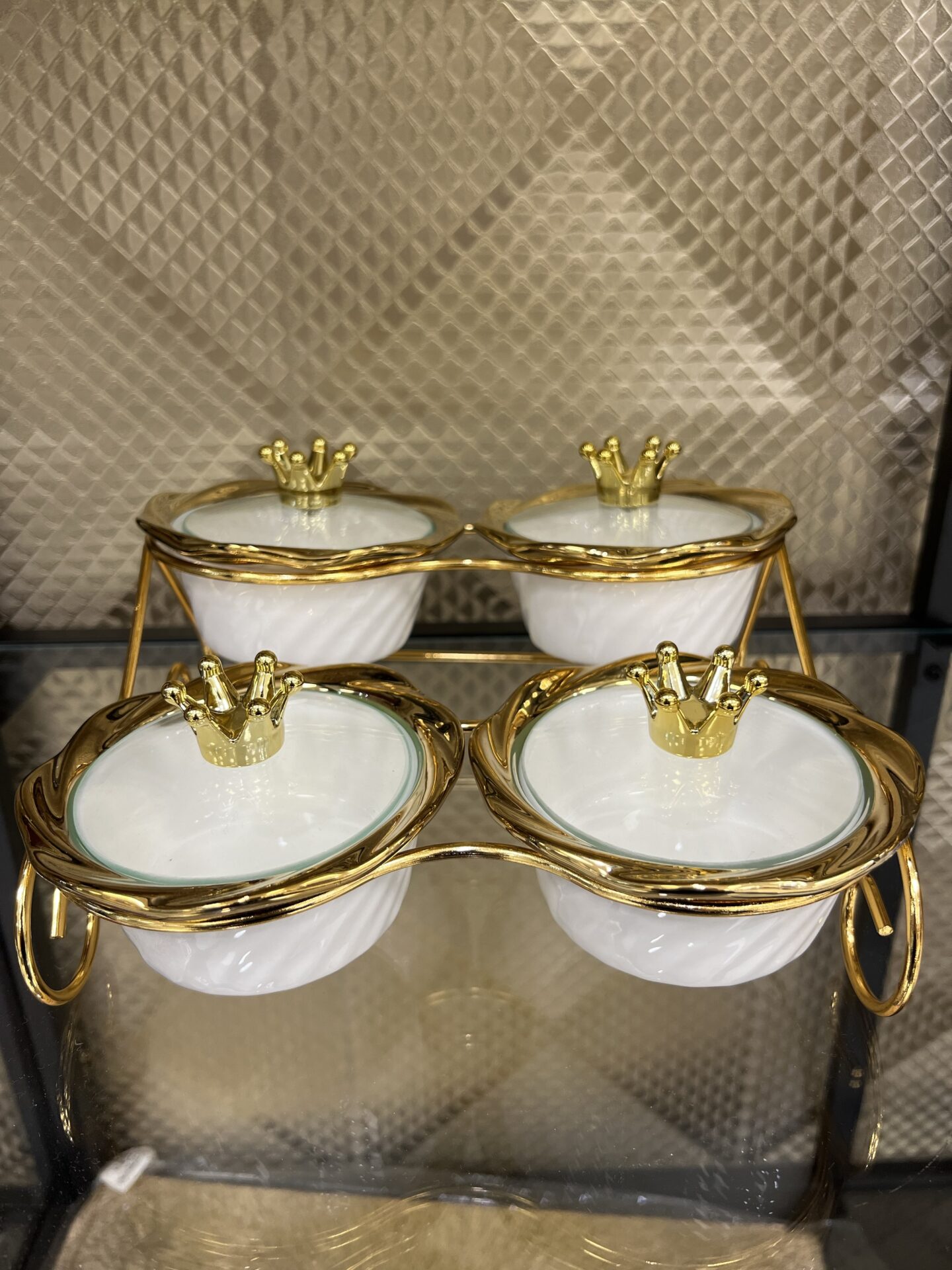 Présentoirs 4 coupelles blanc et doré – Image 1