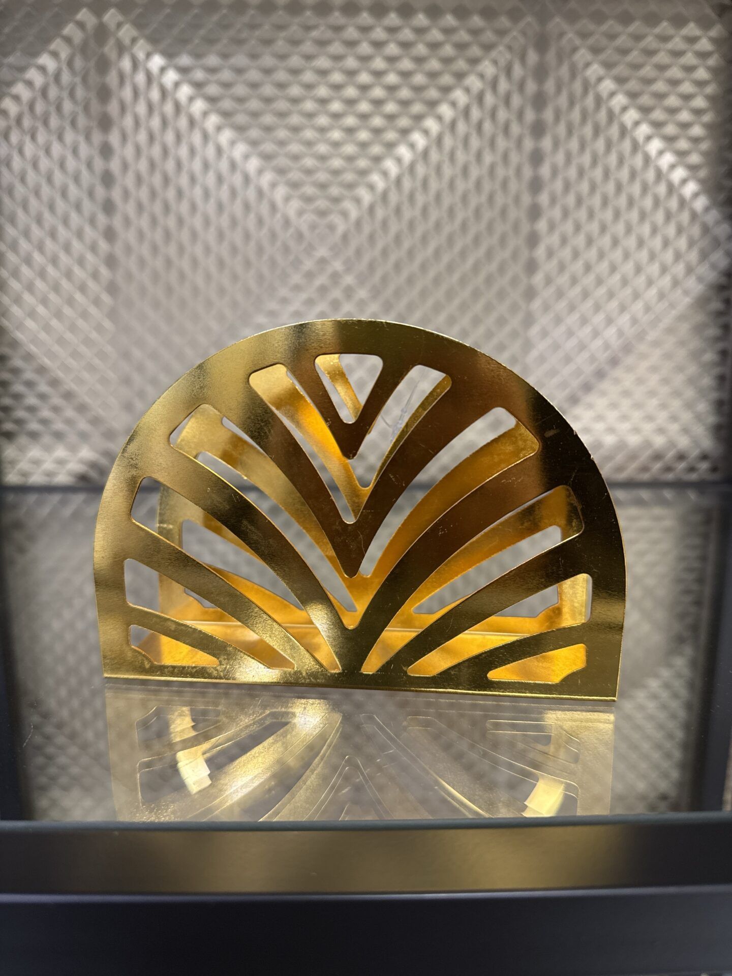 107  LOT 2 PORTE SERVIETTES DORÉ – Image 1