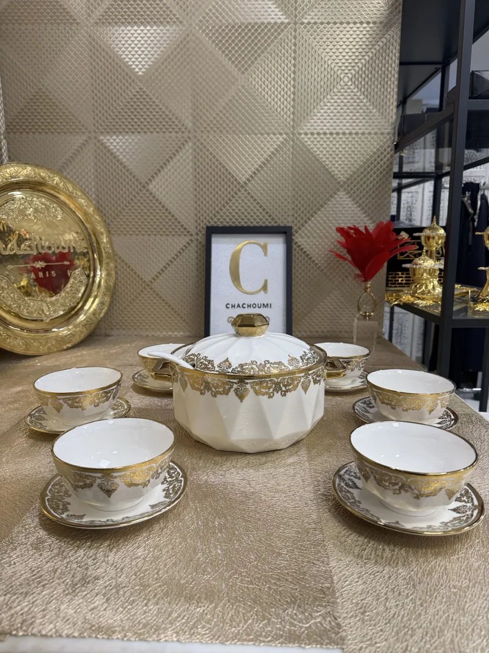 IMG_5231 – Grande Set soupière porcelaine blanc doré – Image 1