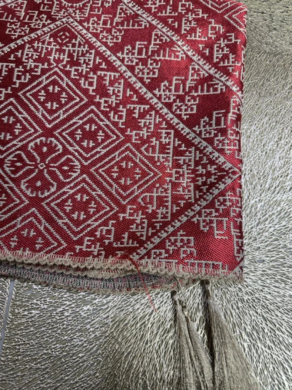 Nappe Tarz el fessi rouge 2m50 + 12 serviettes de table – Image 5