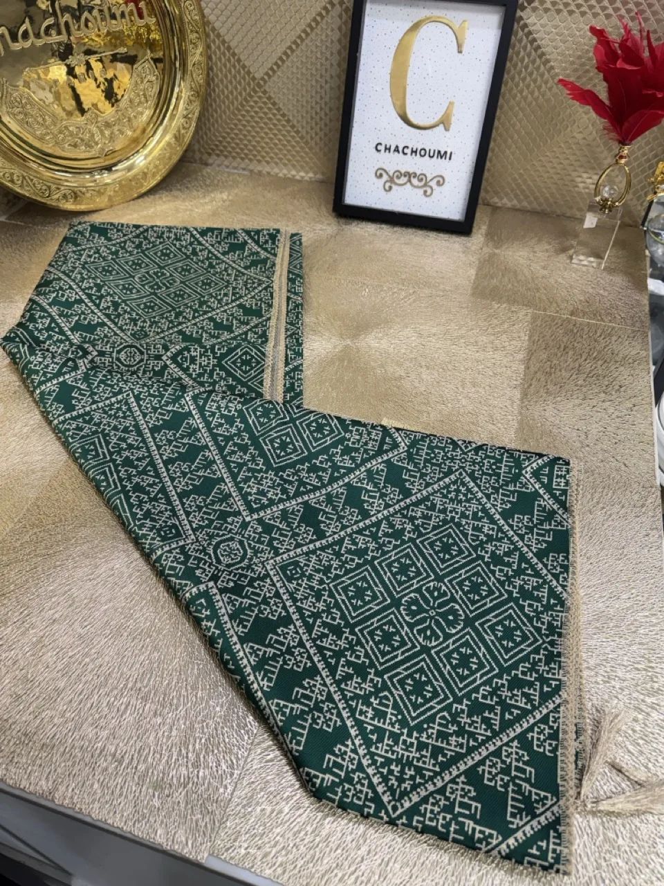 Nappe Tarz el fessi vert 2m50 + 12 serviettes de table – Image 1