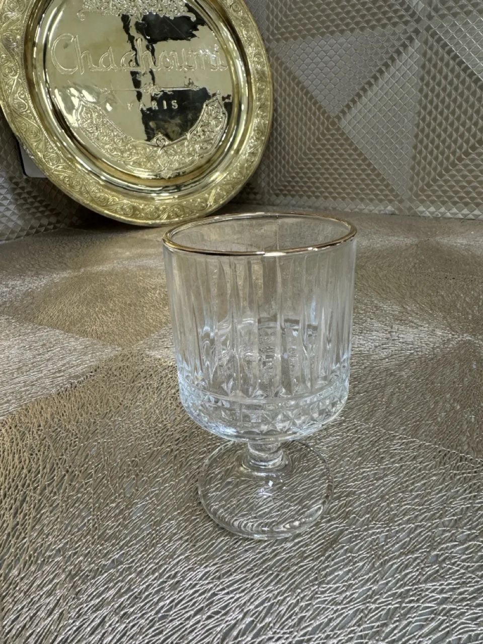 Lot 6 verres à pied liseré doré – Image 2