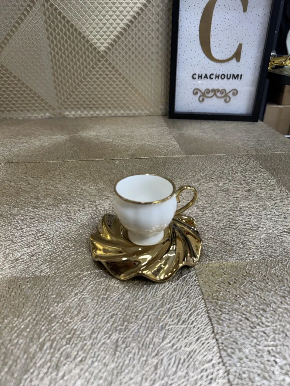 Set 6 tasses et 6 sous tasses vagues doré porcelaine pm – Image 1