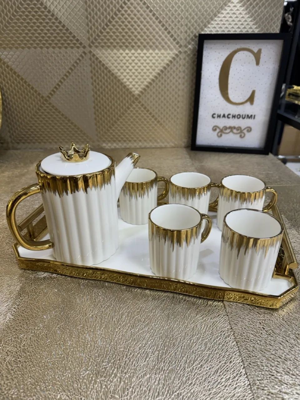 IMG_6050 – Grande Service café ou thé porcelaine blanc doré – Image 1