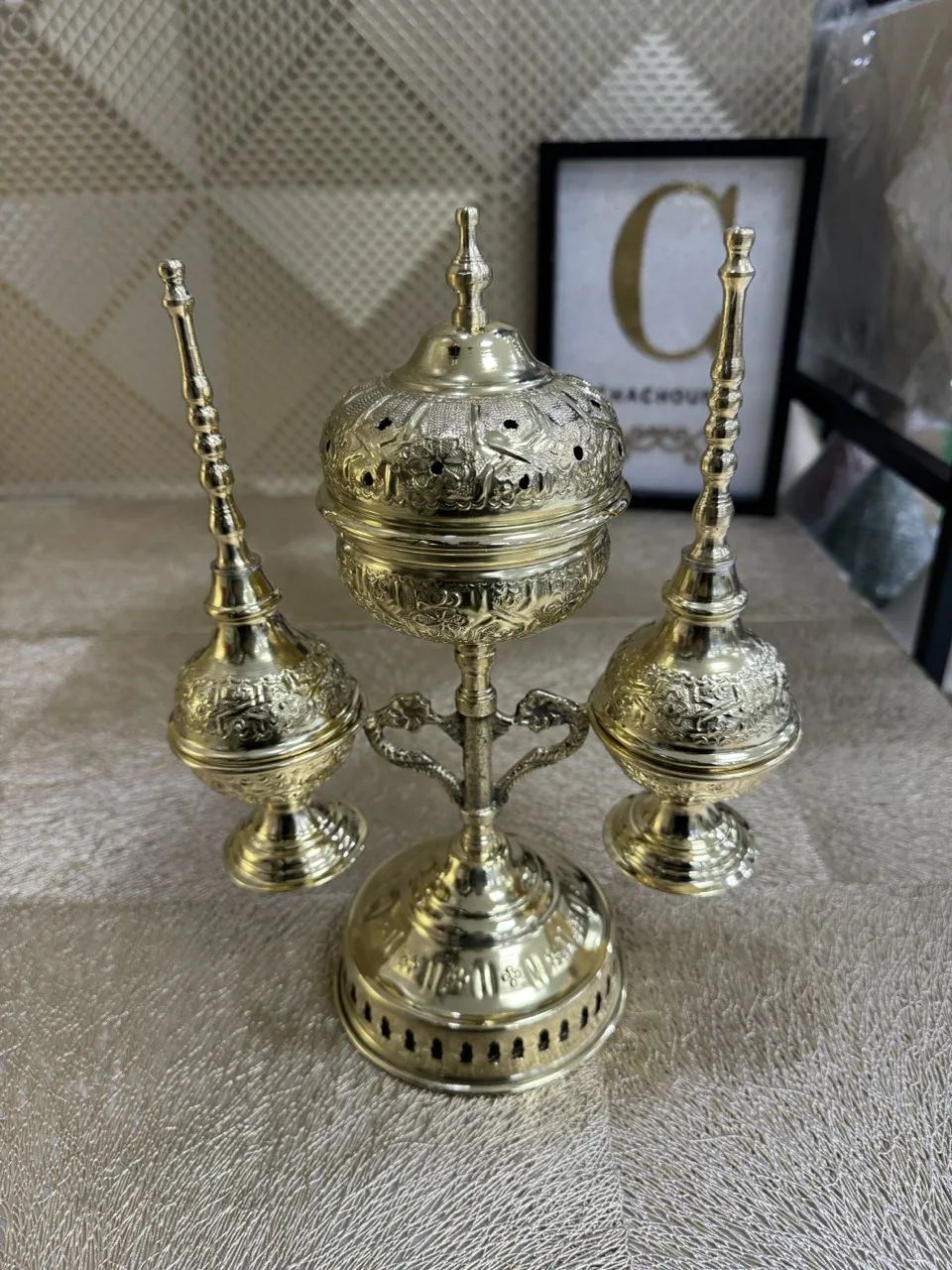 IMG_6132 – Grande Mbikhra et 2 Mricha cuivre dorĂ© – Image 1