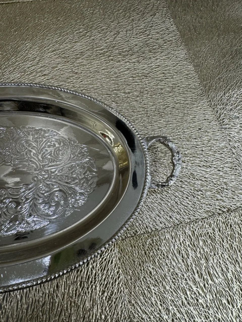 Petit plat oval argenté cuivre – Image 3