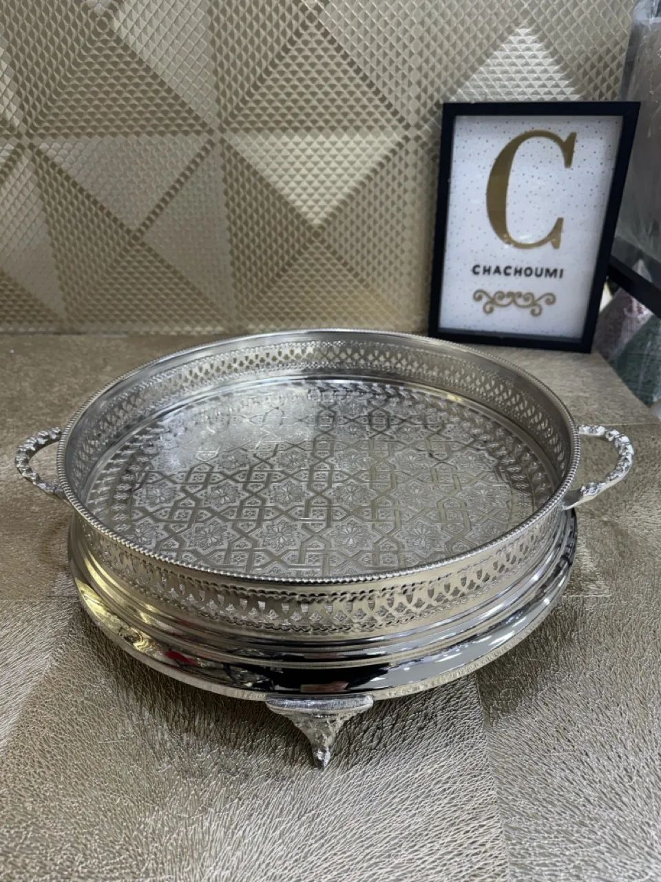 IMG_6253 – Grande Plateau Sinya marocain argenté cuivre grand 42 cm – Image 1