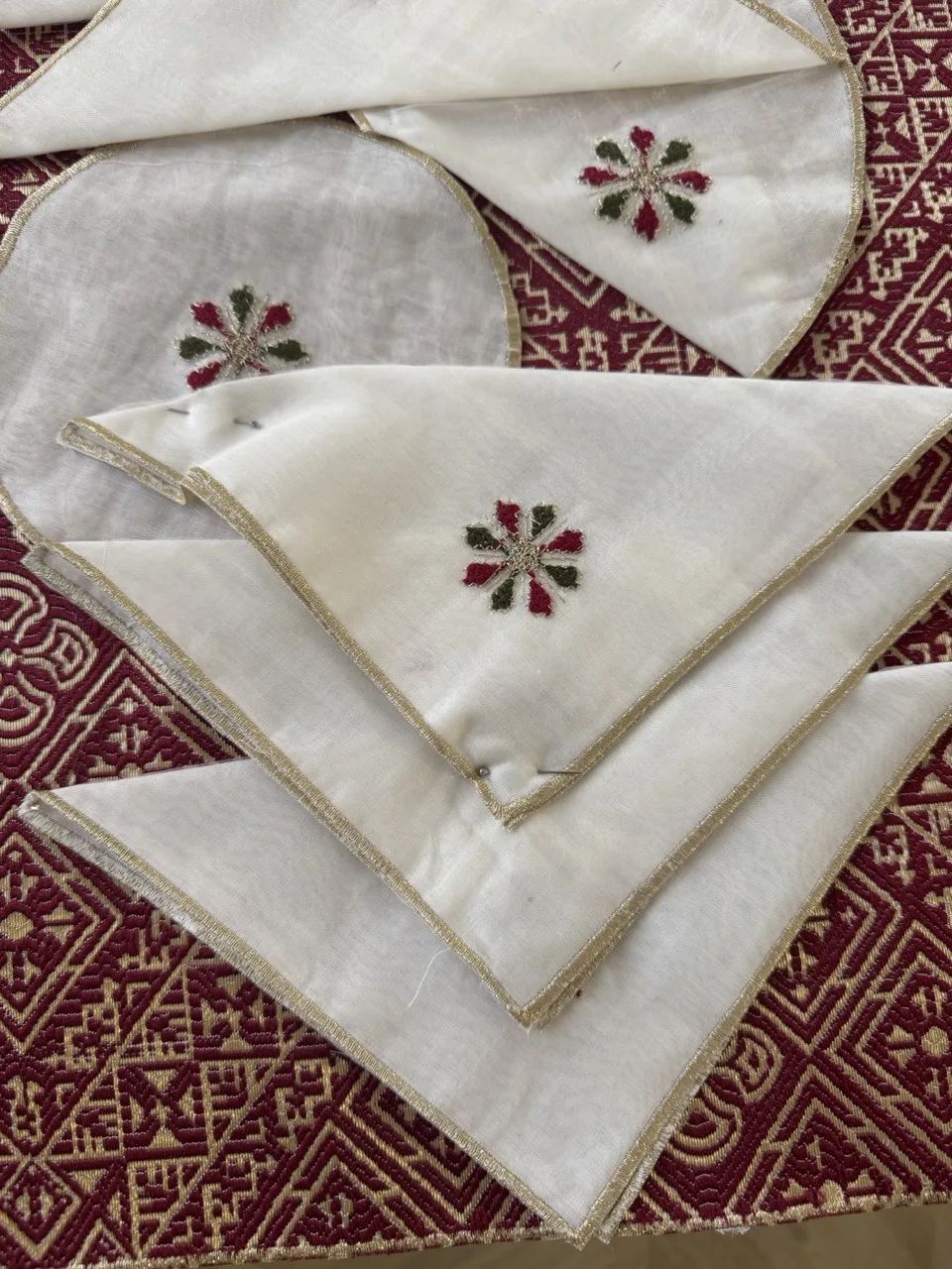 Set plateau rectangle 9 pièces tarz fessi rouge – Image 2