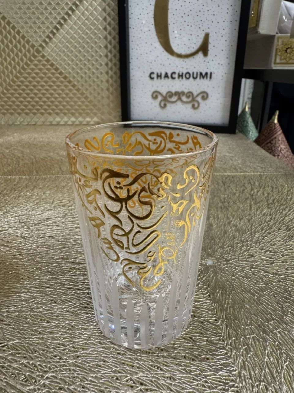 Set 6 verres à thé calligraphie doré – Image 3