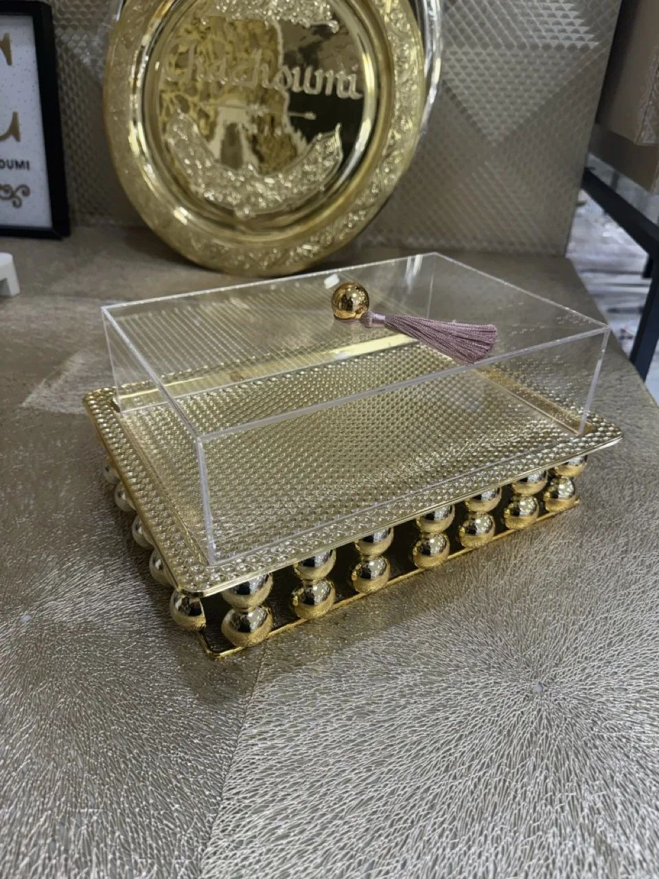 IMG_8215 – Grande PrĂ©sentoir dorĂ© gm – Image 1