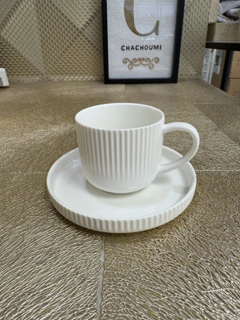 Set 6 tasses et 6 sous tasses strié blanc café au lait – Image 1