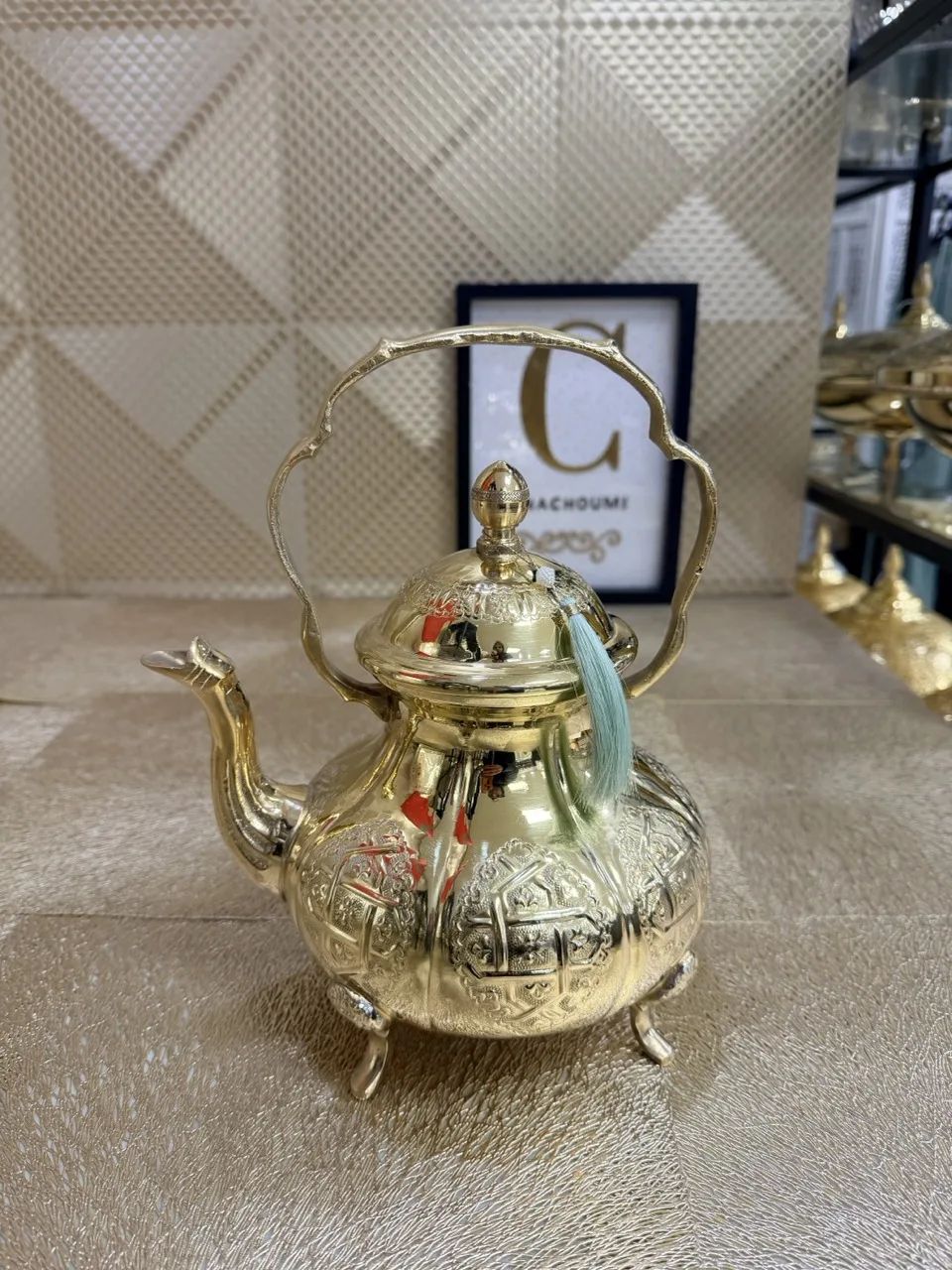 Théière marocaine Boqraj dorée