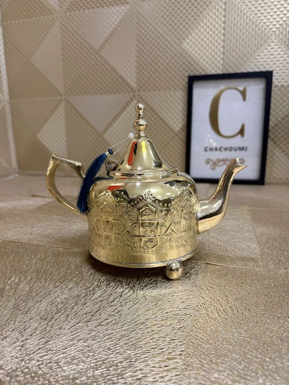 Théière marocaine flora dorée moyenne