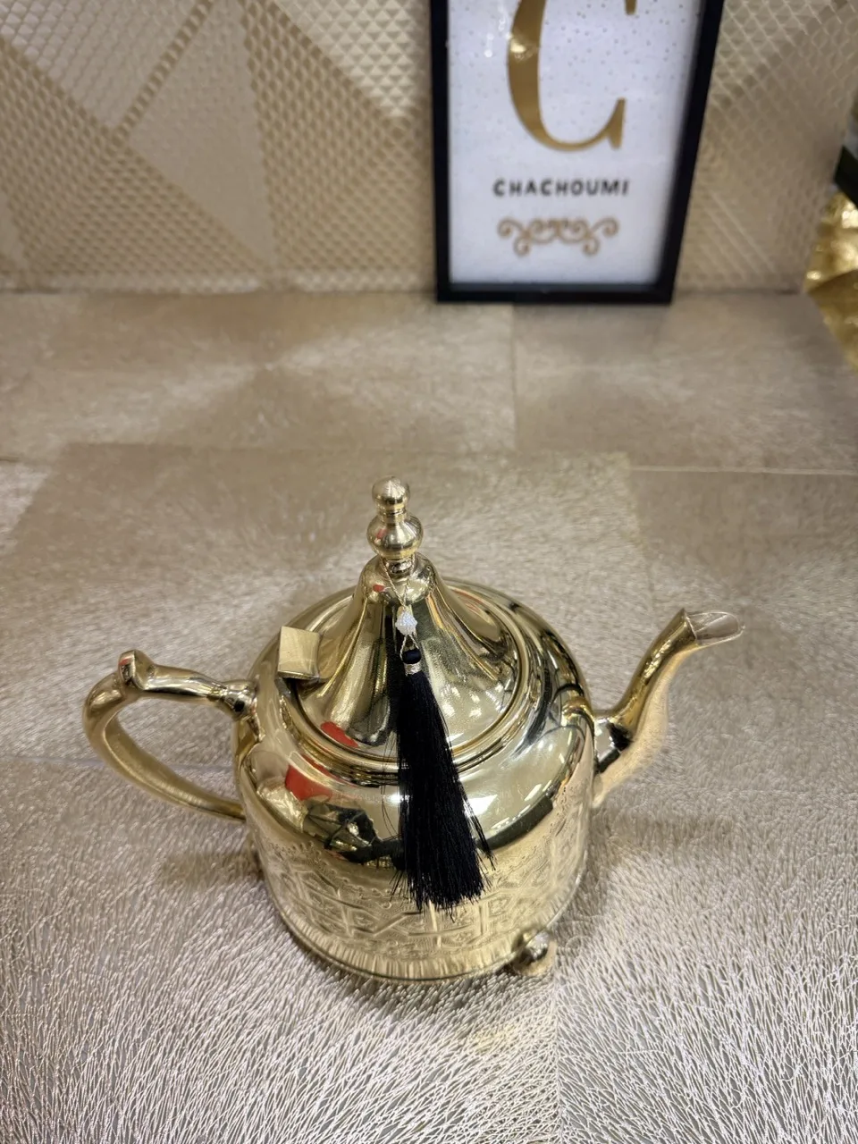 Grande Théière marocaine Flora dorée