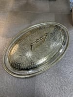 Plat de présentation oval en cuivre doré – Image 4