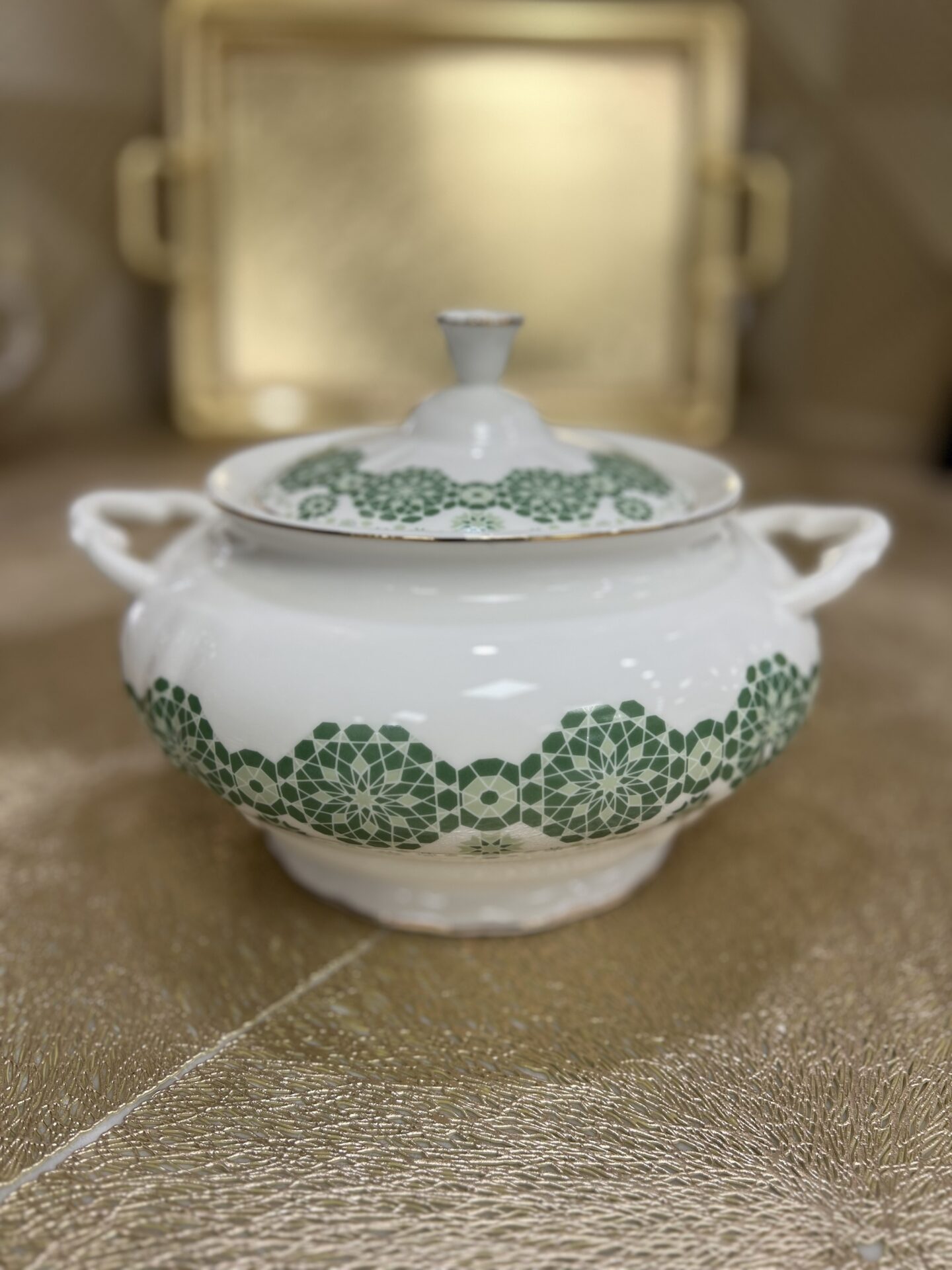 Soupière porcelaine blanc et vert