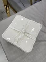 Set 4 petites assiettes carrées en melamine perlette