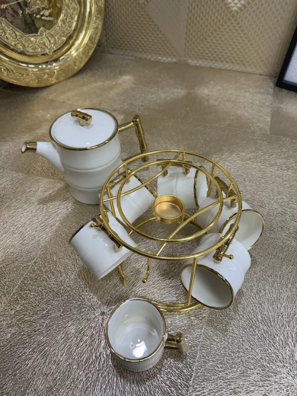 Set café ou thé 8 pièces porcelaine blanc doré – Image 3