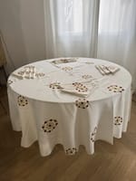 Nappe ronde 2m30 blanc cassé zelij rouge vert  + 12 serviettes de table
