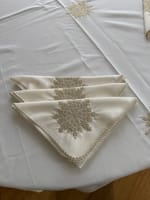 Nappe ronde 2m30 blanc cassé gharza cartier + 12 serviettes de table – Image 3