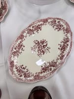 Service de table en porcelaine 26 pièces vieux rouge – Image 2