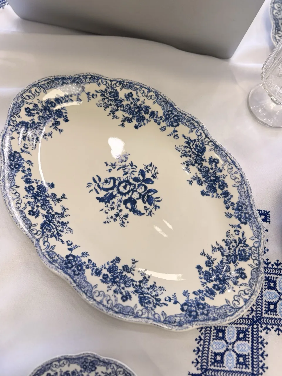 Service de table en porcelaine 26 pièces bleu – Image 2