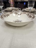 Service de table en porcelaine 26 pièces marron – Image 8