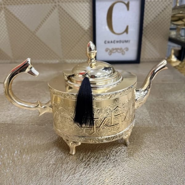 Grande Théière marocaine oval dorée