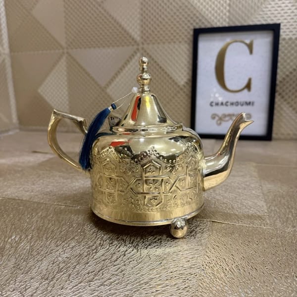 Théière marocaine flora dorée moyenne