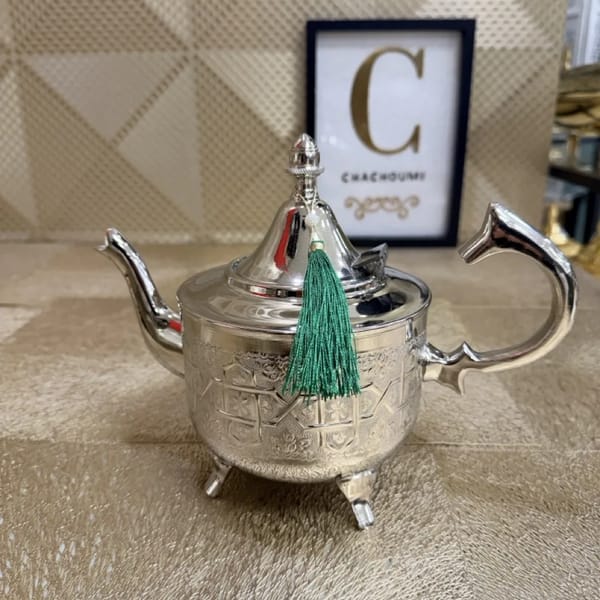 Grande théière marocaine Fassi argentée